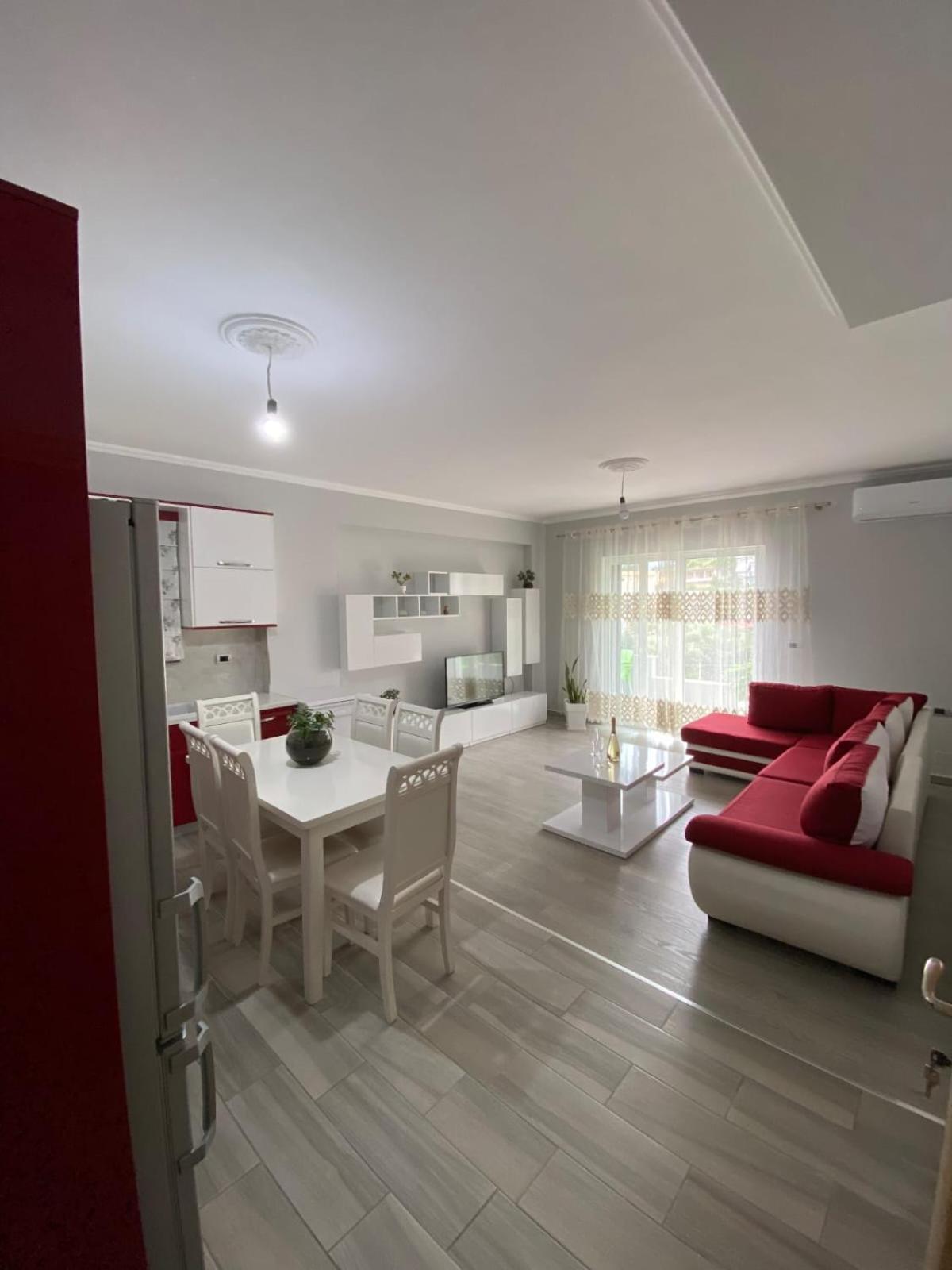 Luxury Room'S By Lika Saranda Kültér fotó
