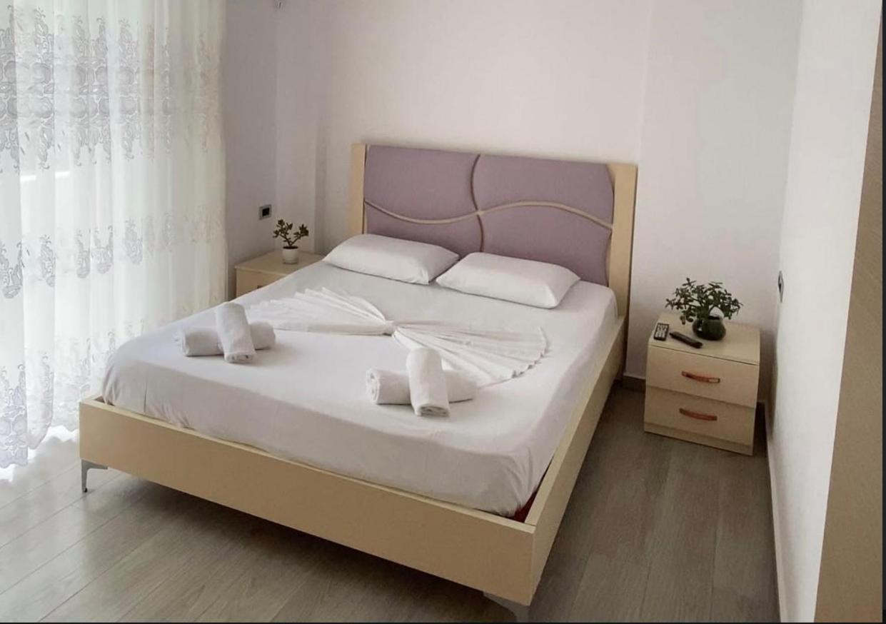 Luxury Room'S By Lika Saranda Kültér fotó
